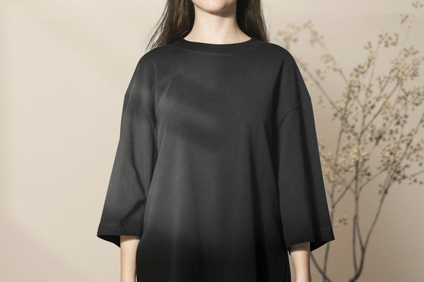 Comment intégrer le T-shirt Y2K à ton style personnel ?